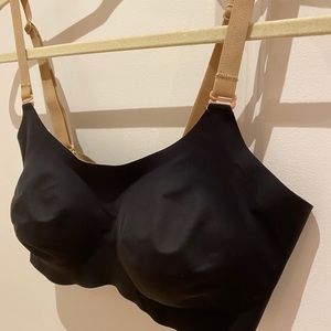 Knix Evolution Reversible Wireless Bra